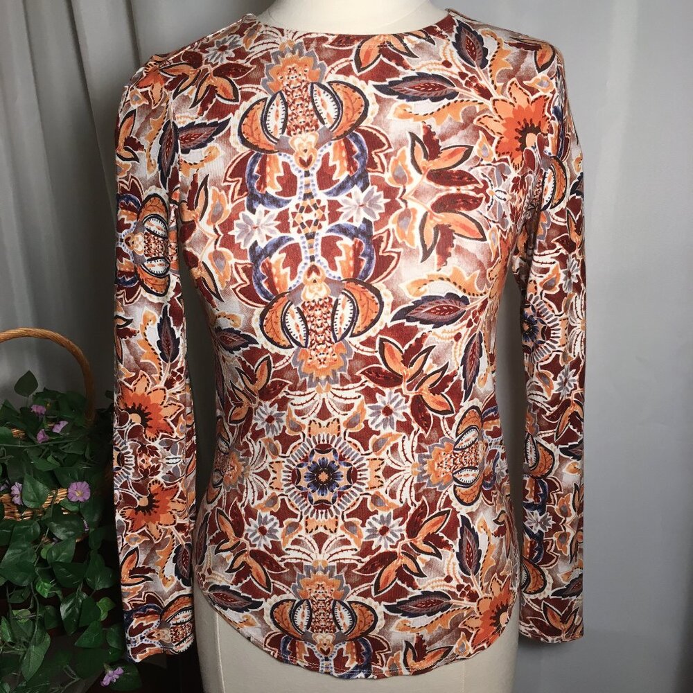 Cupio Stretch Top - Size Small         FREE SHIPPING